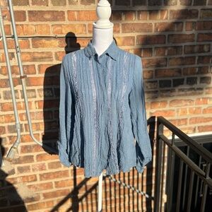 Free people blue long sleeve button down shirt size small